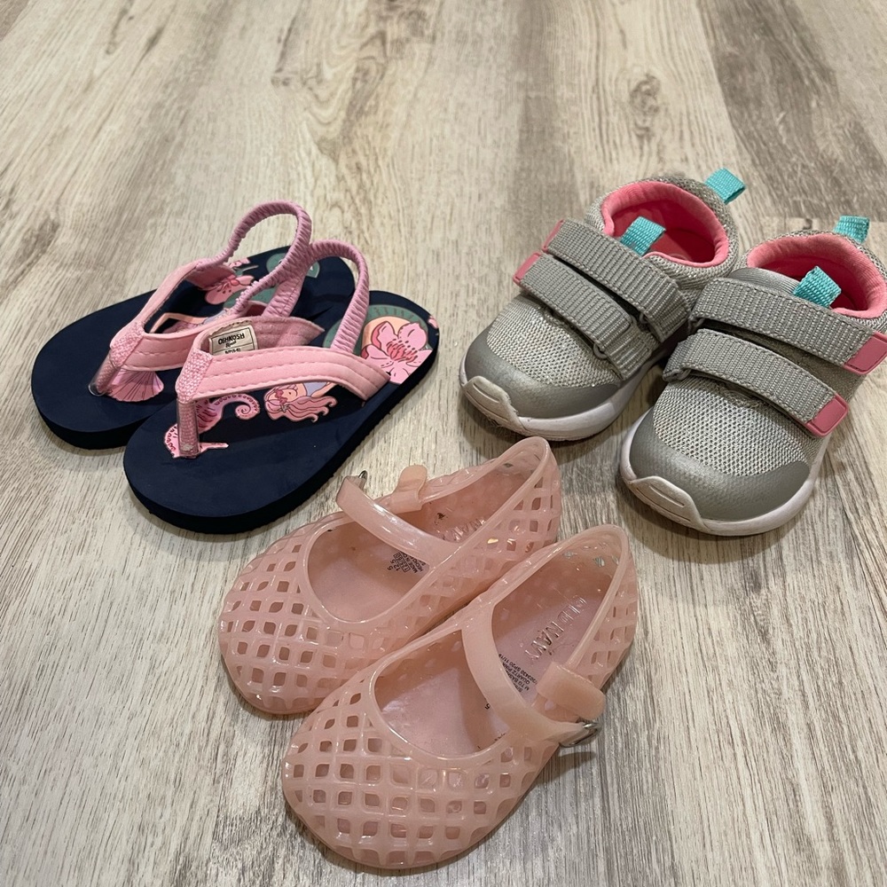 Toddler shoes bundle Size 5